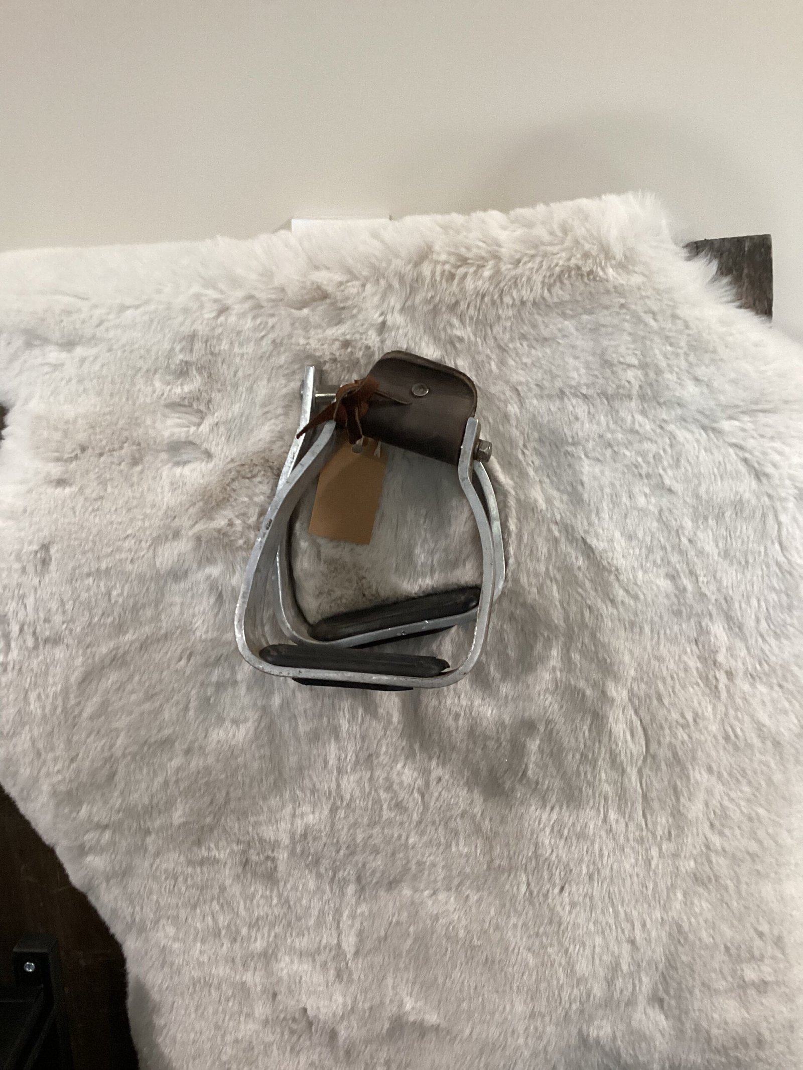 Aluminum Twisted Western Stirups Aluminum Twisted Western Stirups