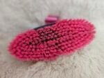 Brush Pink bristles