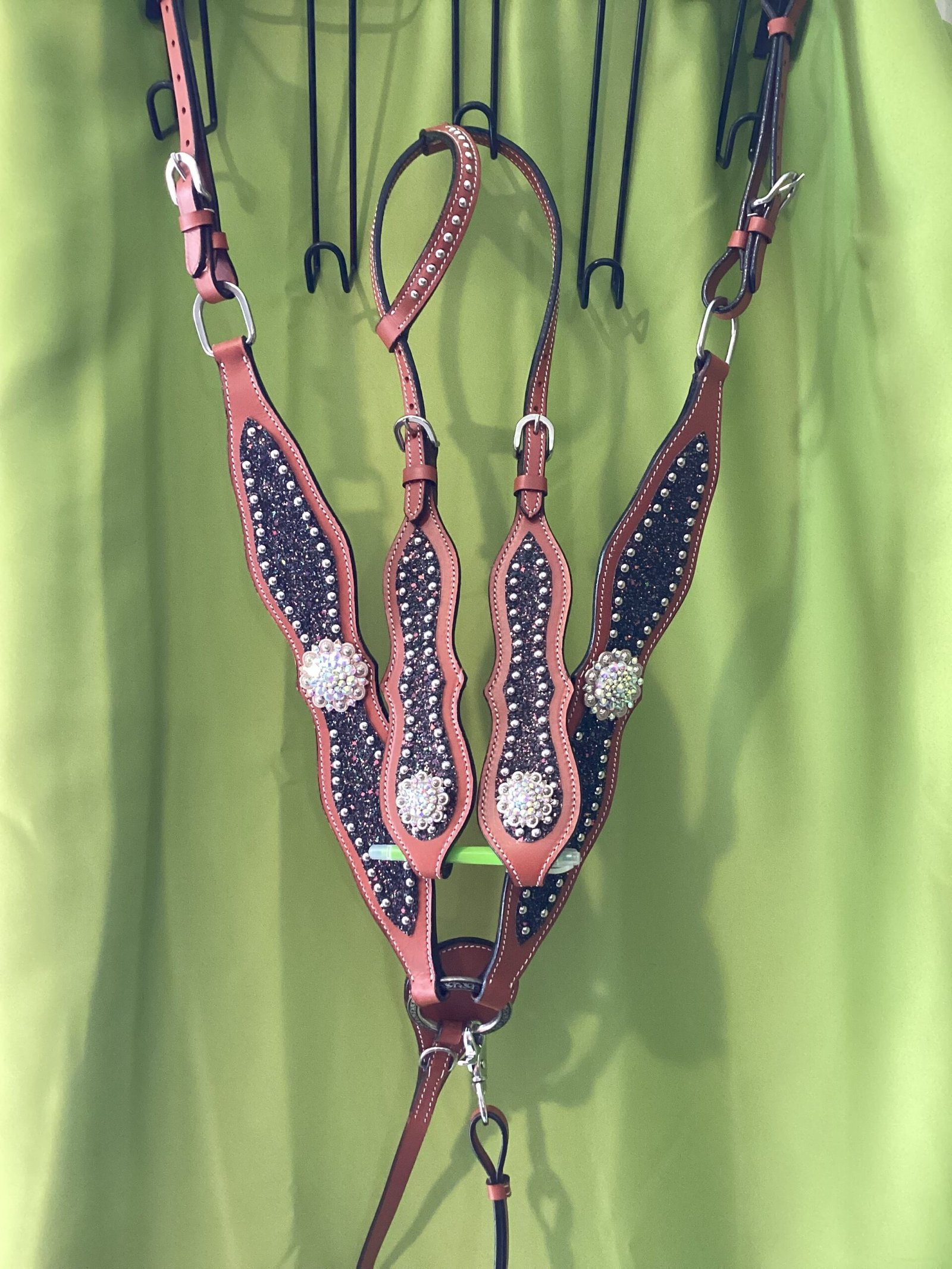Buffalo Leather One Ear Headstall&Breast Collar Buffalo Leather One Ear Headstall&Breast Collar