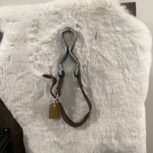 Cribbing Collar Leather Harness and Aluminum Cracker