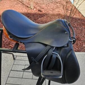 English Saddle All Purpose Stubben 16.5"