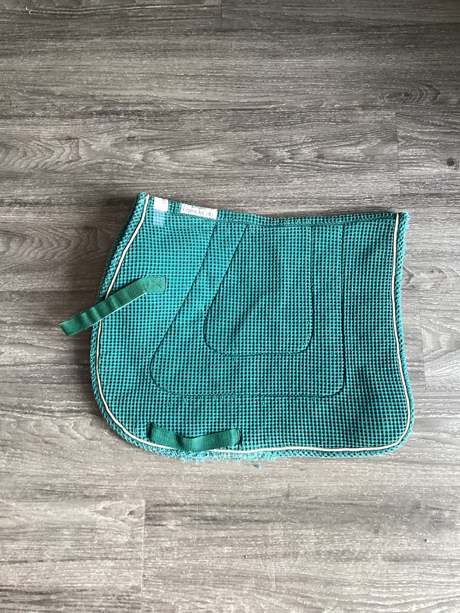 Genuine Roma Air Flow Green English Saddle Pad Genuine Roma Air Flow Green English Saddle Pad