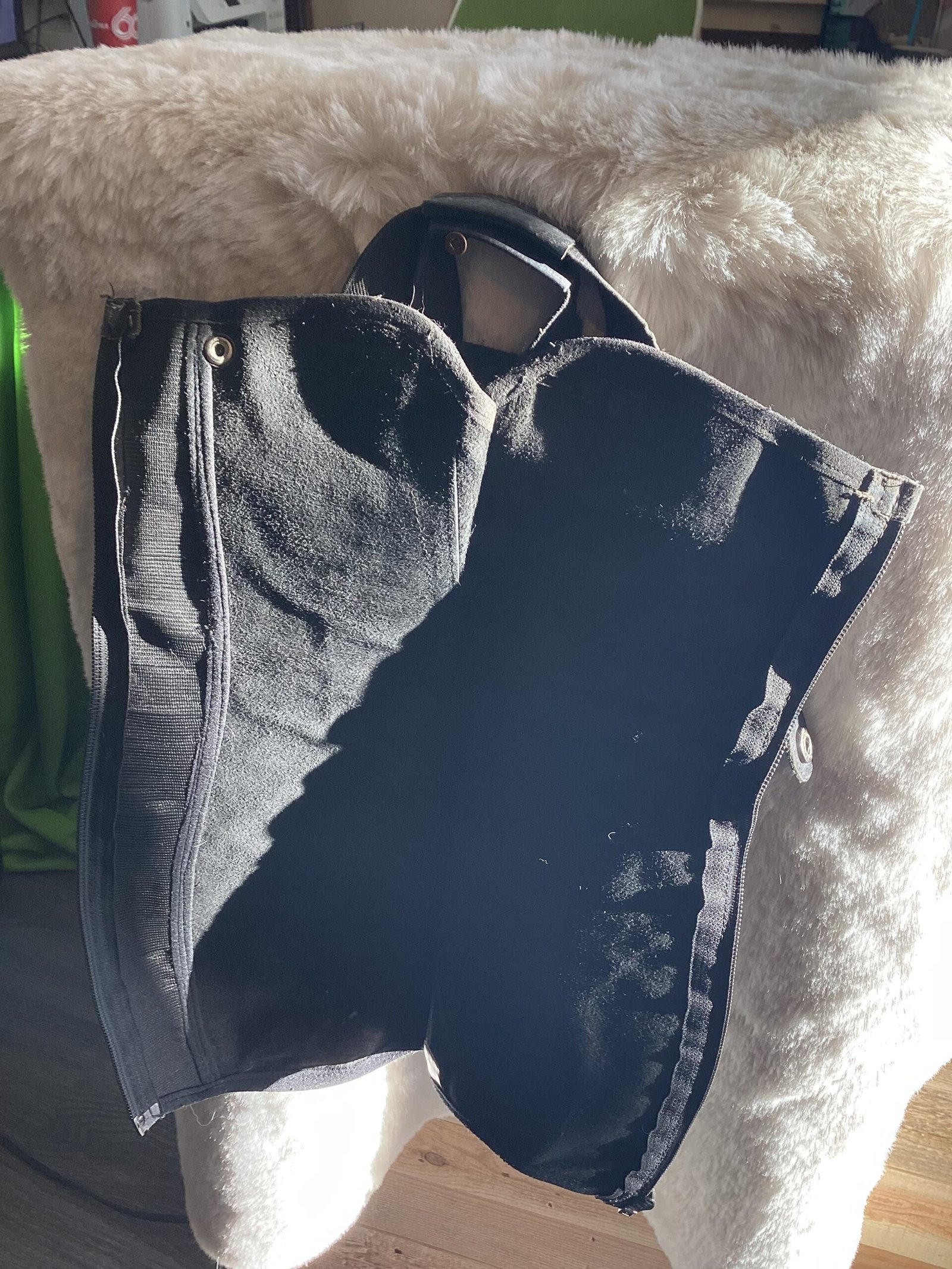 Half Chaps L Half Chaps L