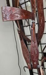 Headstall&Breast CollarReins Dark Tooled