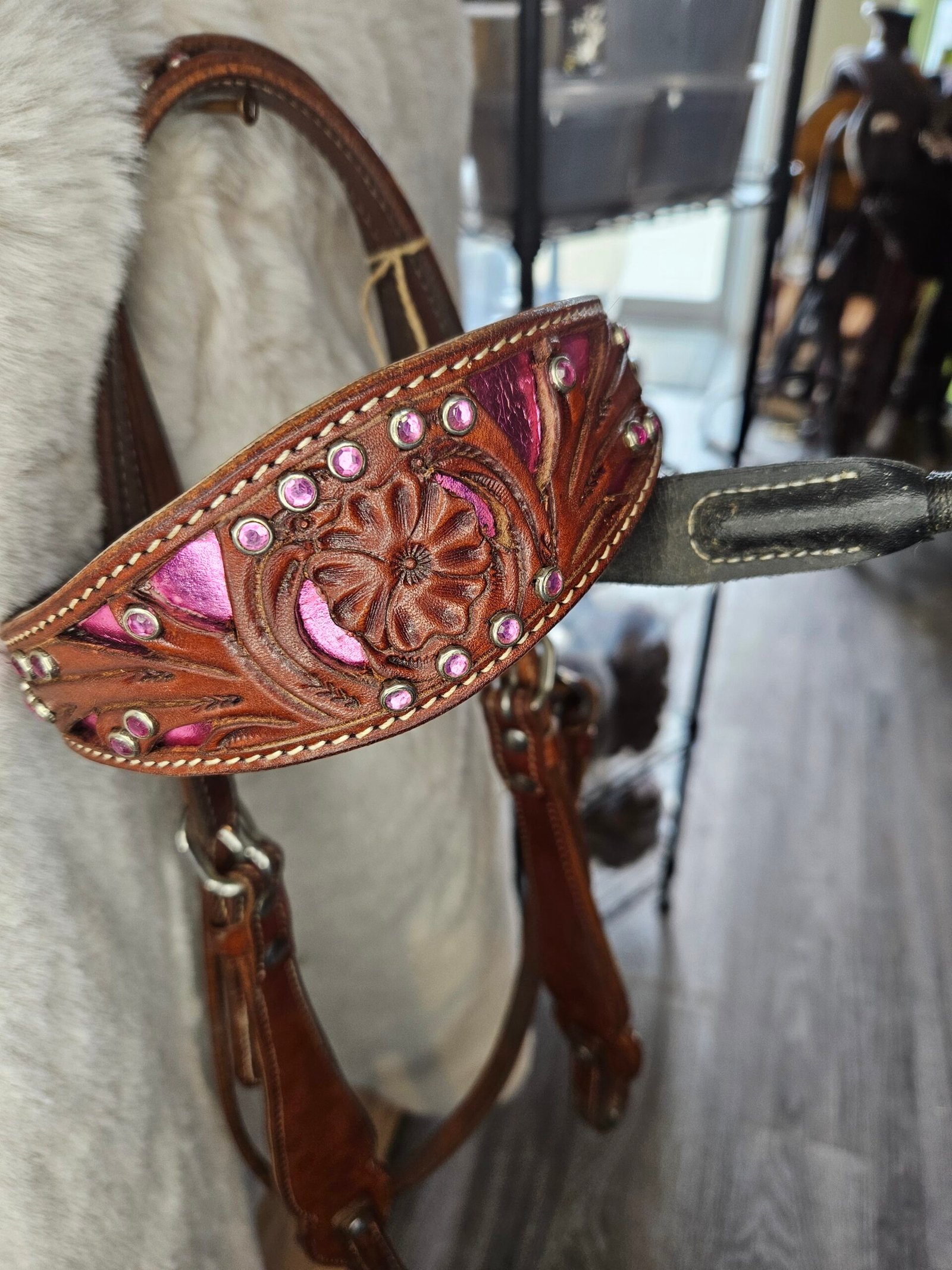 Headstall Studded Pink Headstall Studded Pink