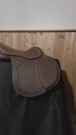 New 17" Loxley by Bliss Hunter Jump Deluxe Demo Saddle