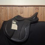 New 17.5" GFS Transition GX Jumping Saddle