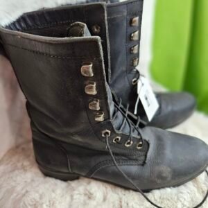 Padock Boots Size 6 Grifith