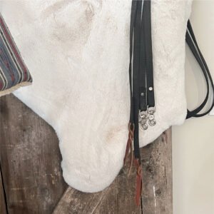 Reins #5 Black