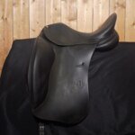 Used 17.5 Bruno Delgrange Dressage Saddle