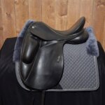 Used 17.5" N2 Vinctore Dressage Saddle
