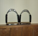 Used Fillis Flex Stirrup Irons