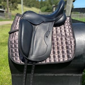 Used Malcom Byrne 17" Dressage Saddle
