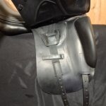 Used Prestige X-D1 17" Dressage Saddle