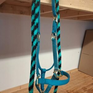 Used Weaver Halter & Lead Rope - Large