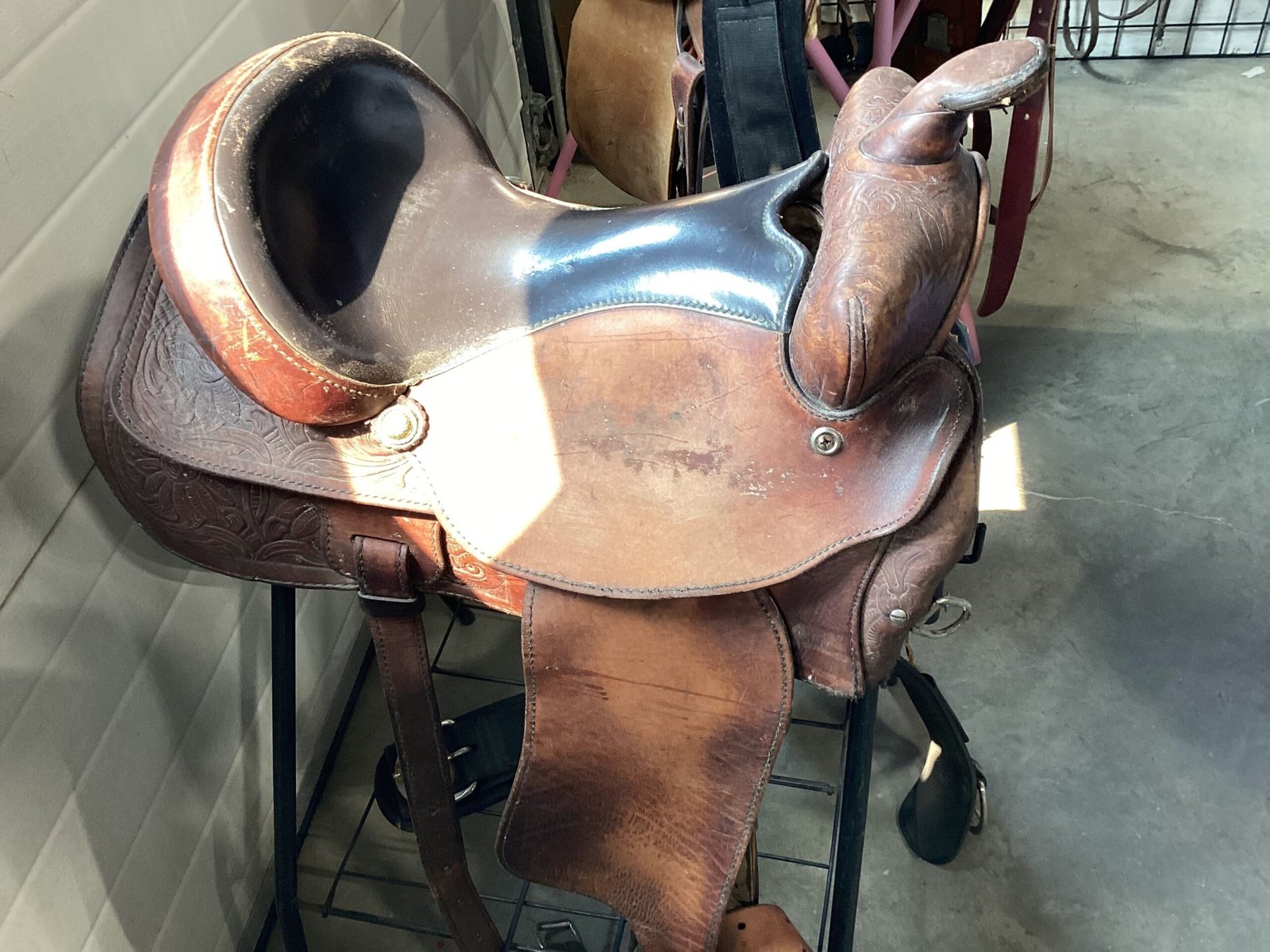 Western Saddle Western Rawhide 15" Western Saddle Western Rawhide 15"